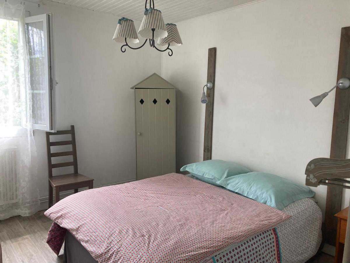 Appartement 2/3 Personnes A 10 Minutes De Contis Plage Saint-Julien-en-Born Eksteriør bilde