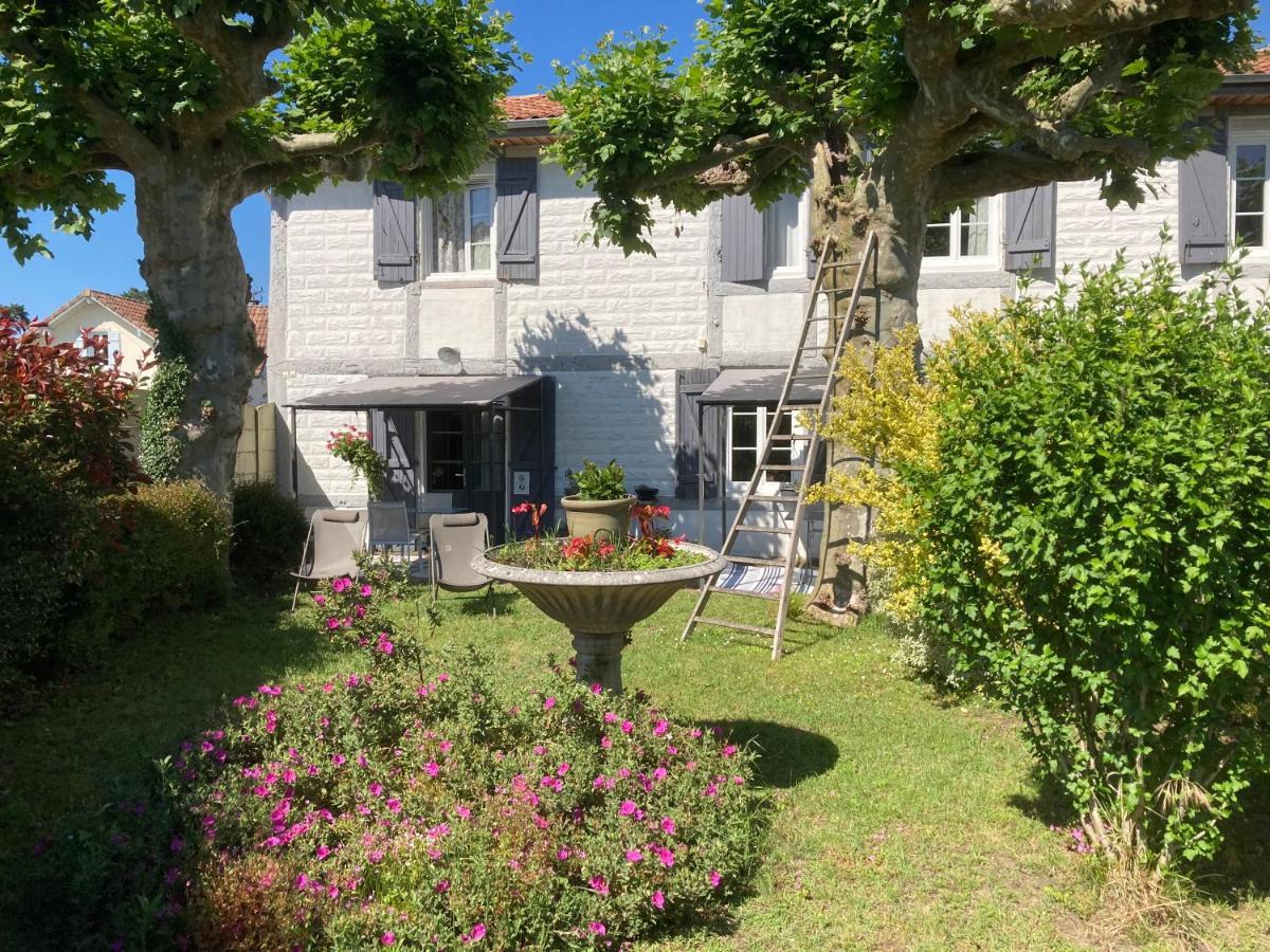 Appartement 2/3 Personnes A 10 Minutes De Contis Plage Saint-Julien-en-Born Eksteriør bilde