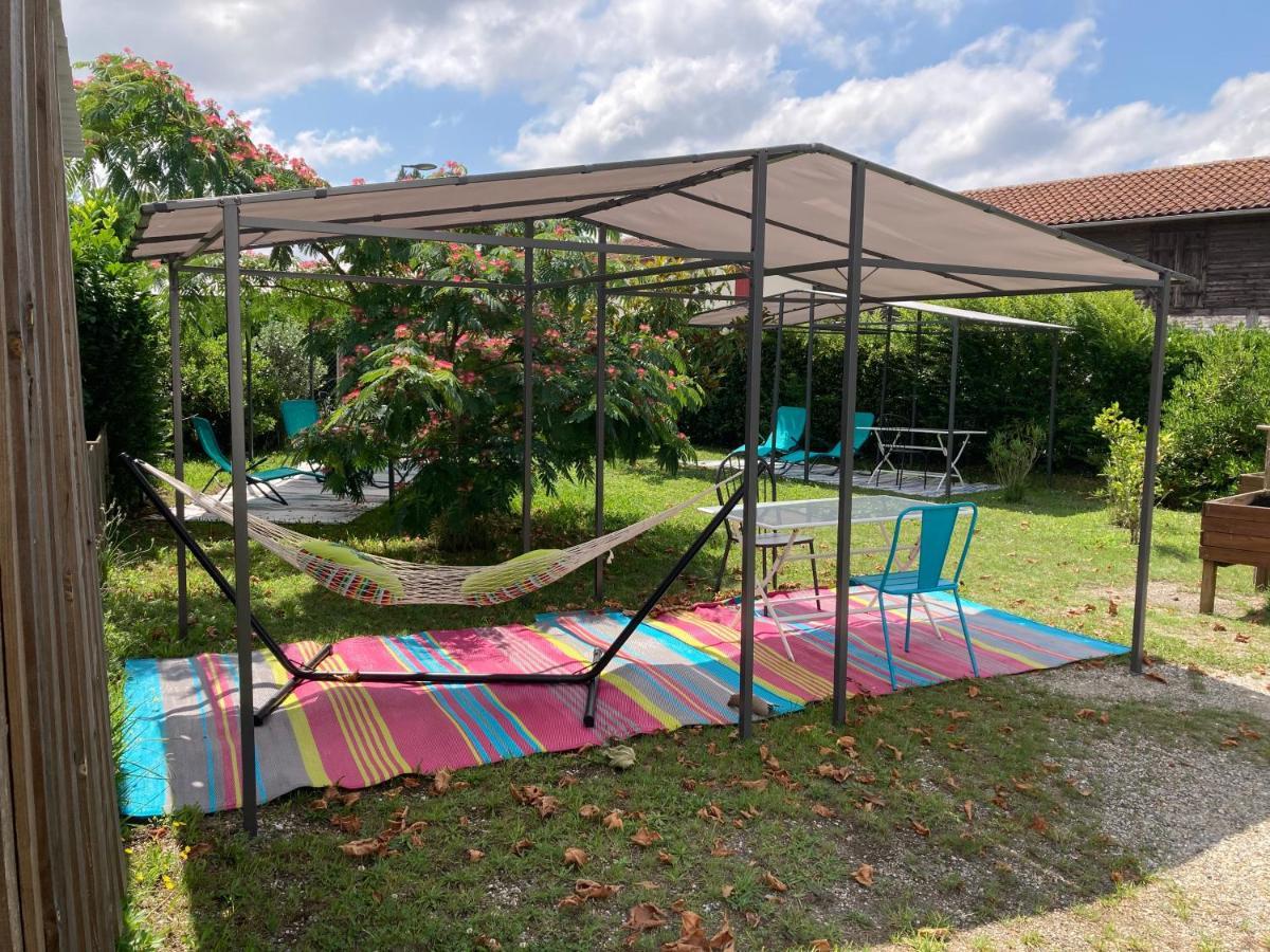 Appartement 2/3 Personnes A 10 Minutes De Contis Plage Saint-Julien-en-Born Eksteriør bilde